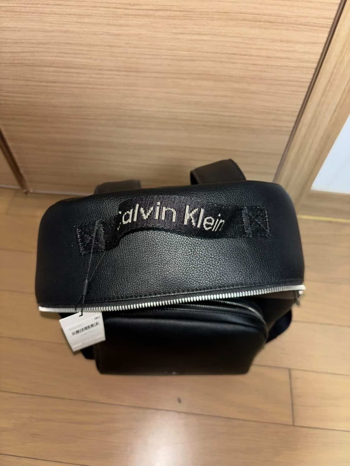 캘빈클라인 CK 블랙 미니 백팩 새상품 (택O / 정가 $169) 상품이미지5