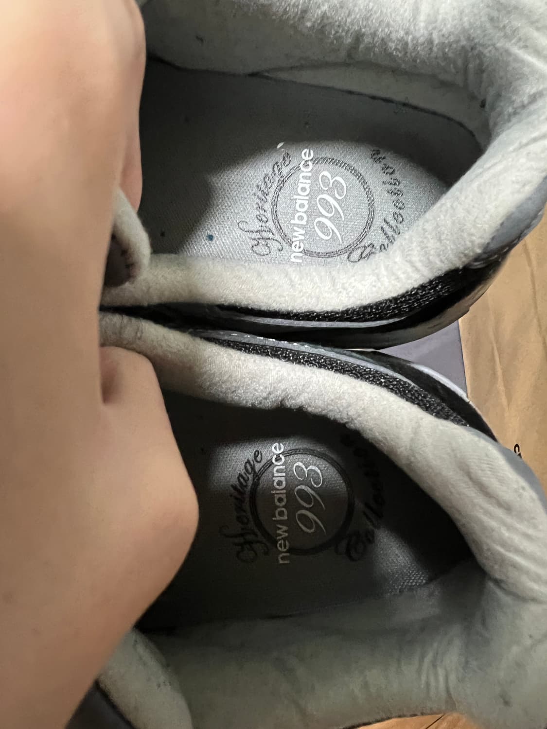 뉴발란스 993 블랙 275 판매 상품이미지2