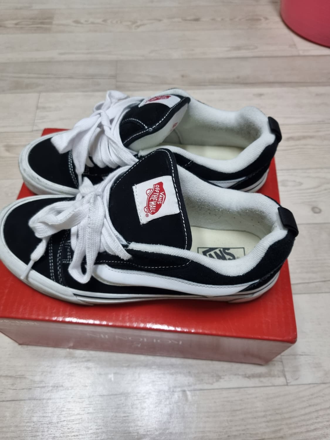 반스 뉴스쿨 트루 블랙화이트 상품이미지4