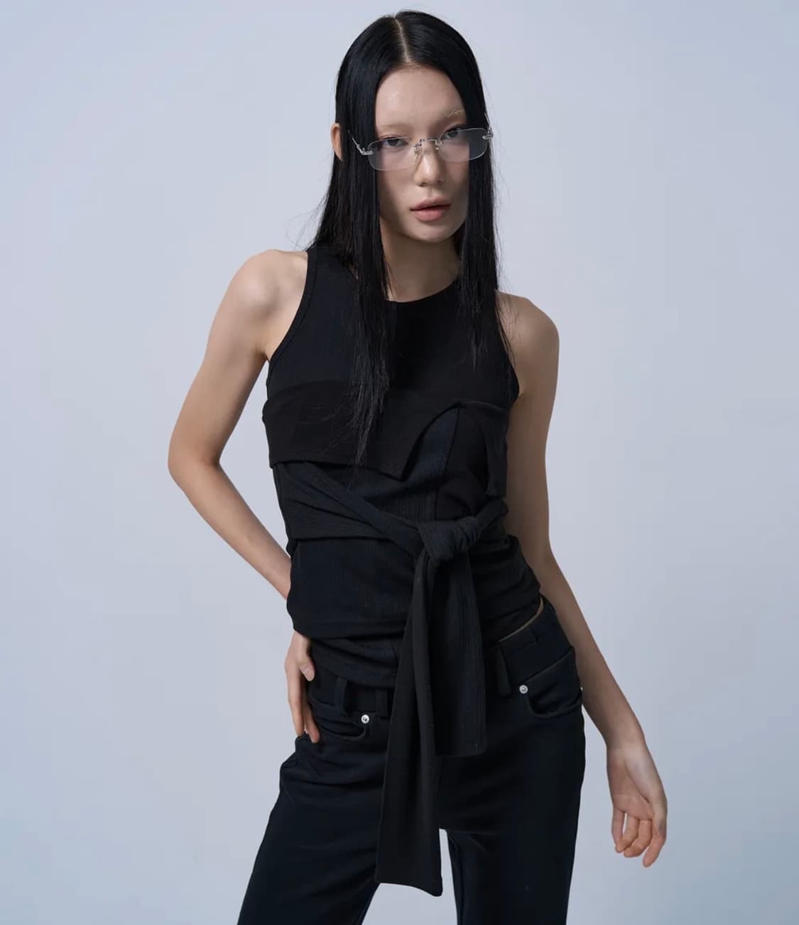 지제뮤지엄 UNBALANCE TUBE TOP (BLACK) 상품이미지1