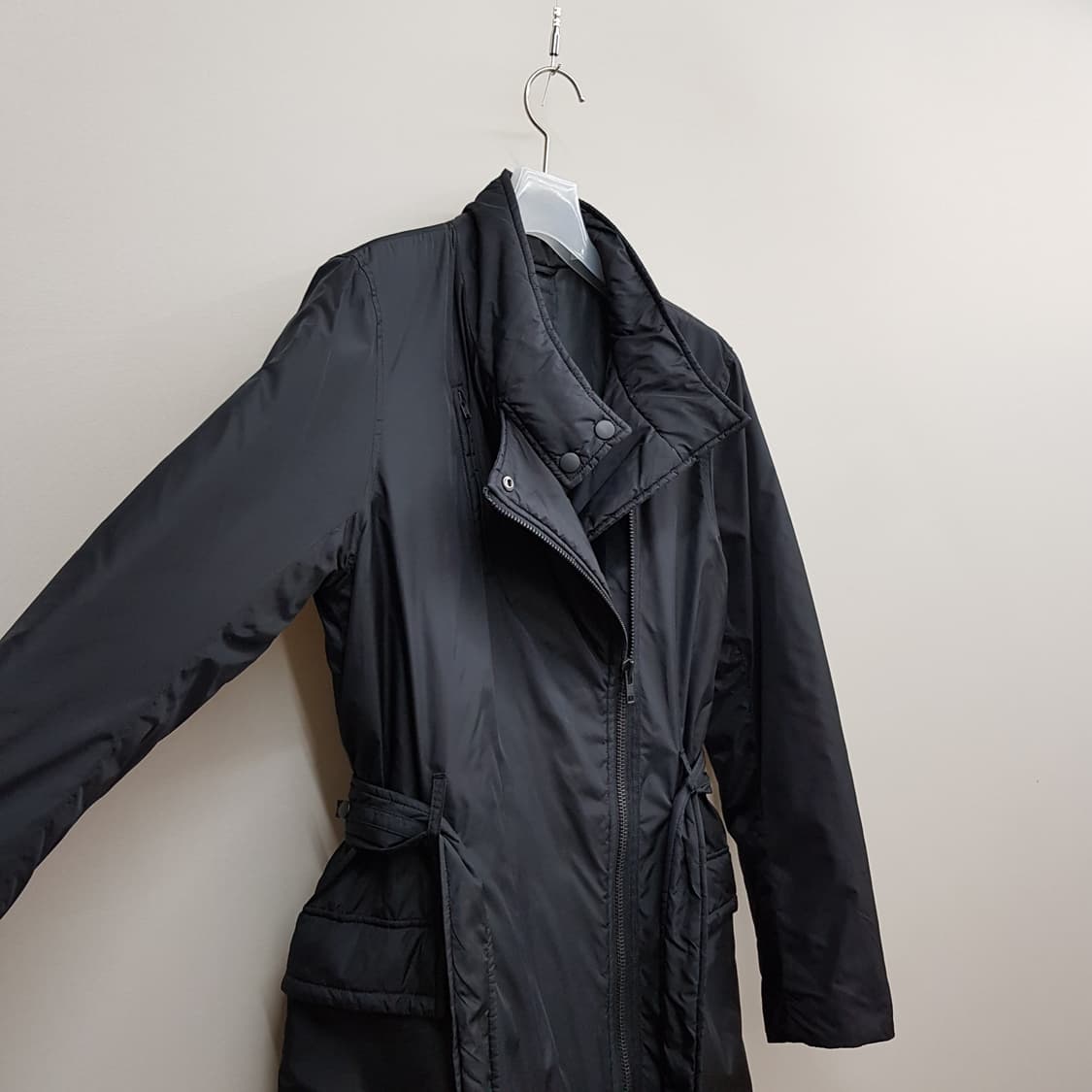 띠어리 theory 하이넥 벨티드 롱 패딩 코트 M사이즈 상품이미지4