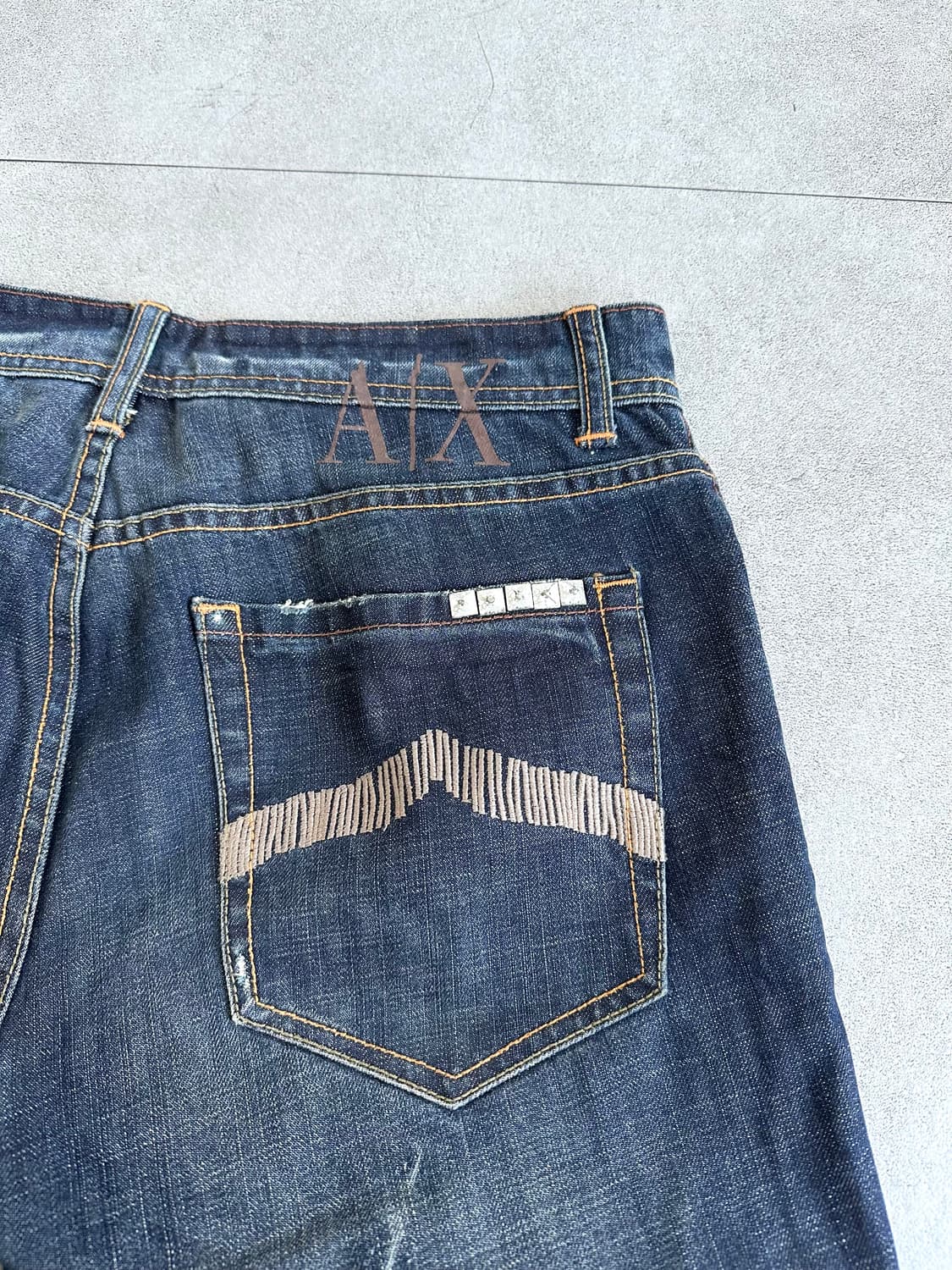 아르마니 익스체인지 크랙 워싱 데님팬츠 상품이미지7
