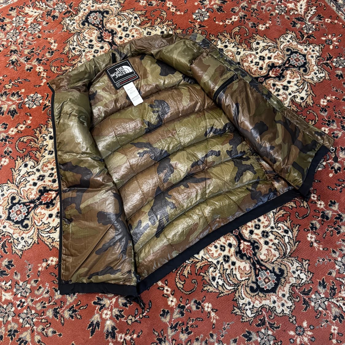 노스페이스 카모 패딩 베스트 (L-XL) 써밋 상품이미지7