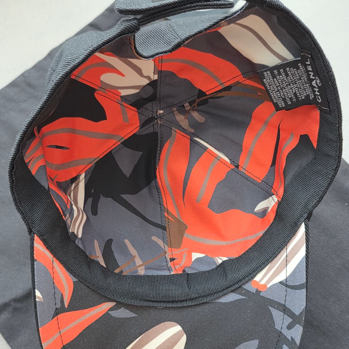 ​[정품] 샤넬 23S 로고 코튼 볼캡 (블랙/오렌지) 상품이미지6