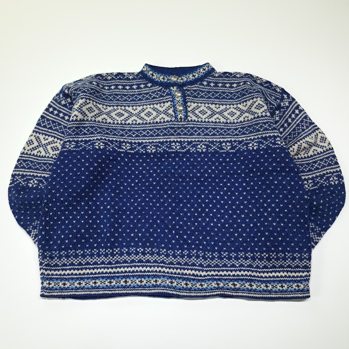 CL072 엘엘빈 미국판 울혼방 메탈버튼 블루 노르딕 헨리넥 니트 상품이미지1