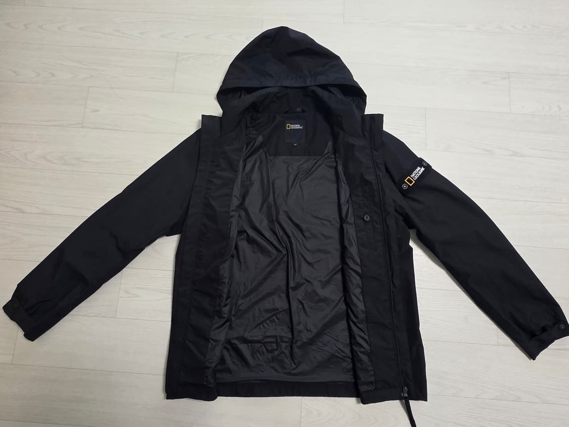 내셔널지오그래픽 바람막이 XL사이즈 상품이미지2