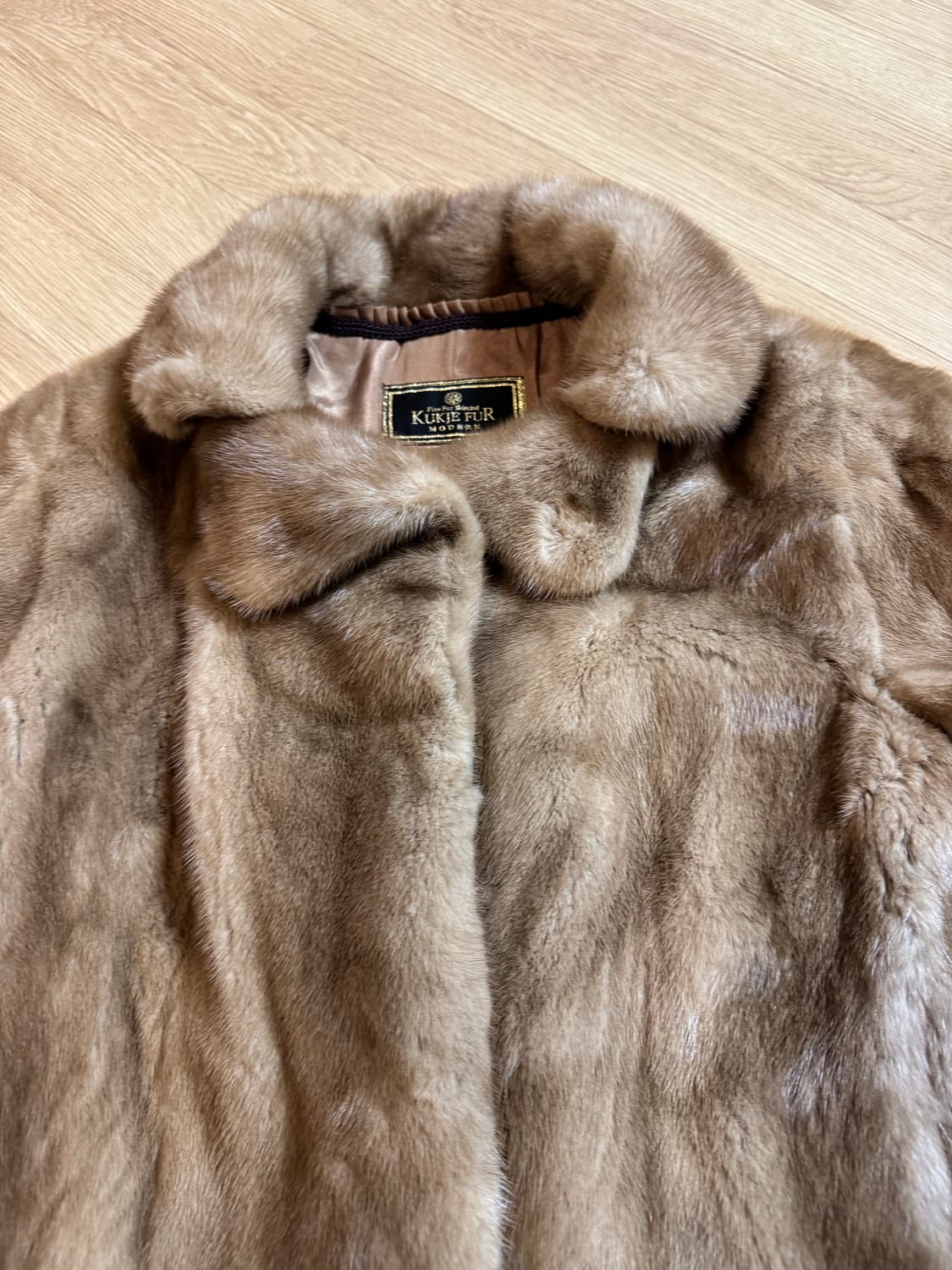 국제모피 nafa mink 밍크코트 상품이미지8