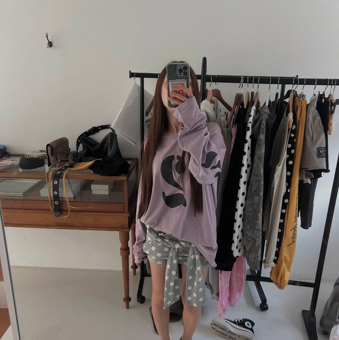 더미스테리어스호텔 222 홀 슬리브 (하츠투하츠 착용) 상품이미지2