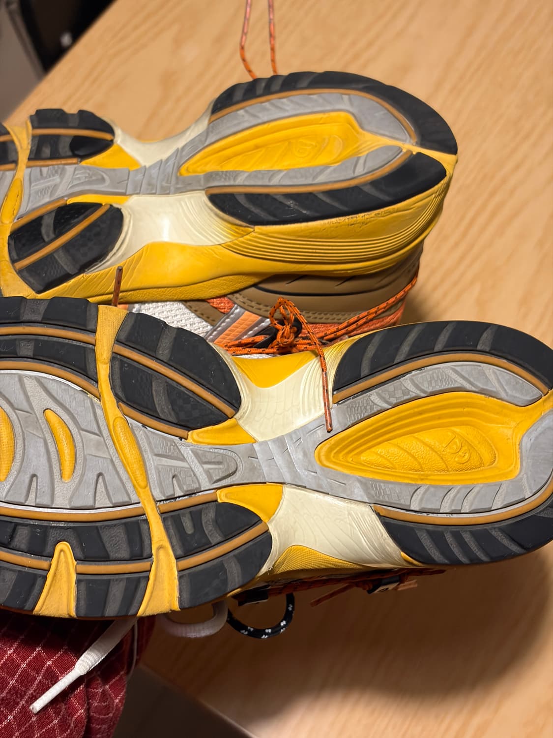 아식스 x 앤더슨벨 젤 1090 240 상품이미지3