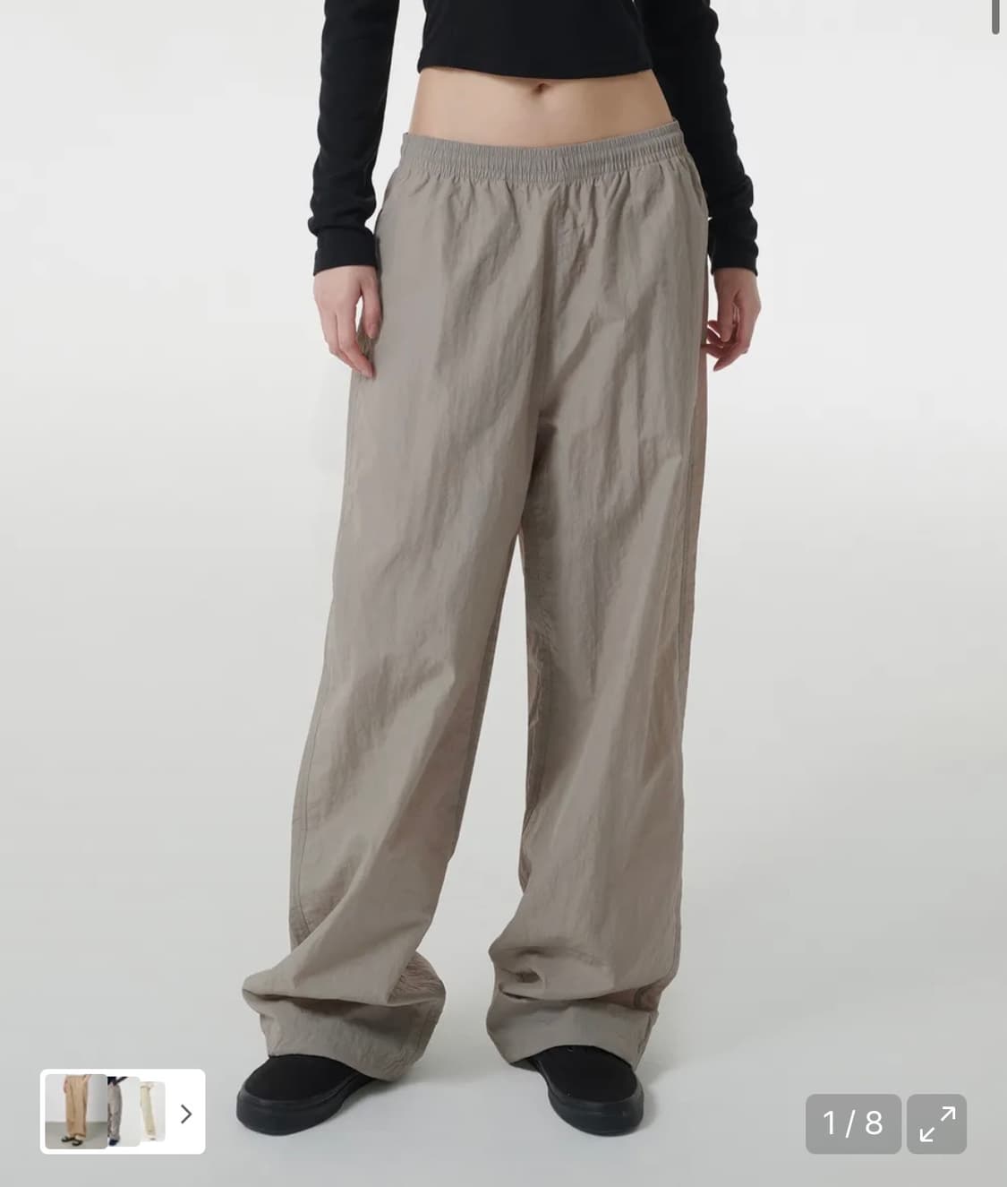 무신사 스탠다드 우먼즈 나일론 와이드 스트링 팬츠 그레이쉬 베이지 상품이미지1
