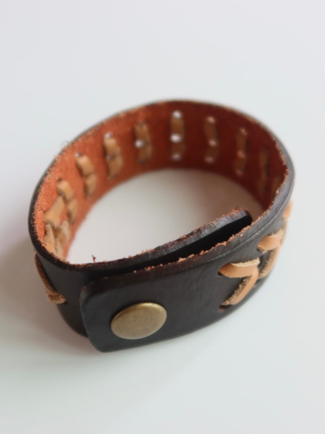 stitched leather cuff 상품이미지4
