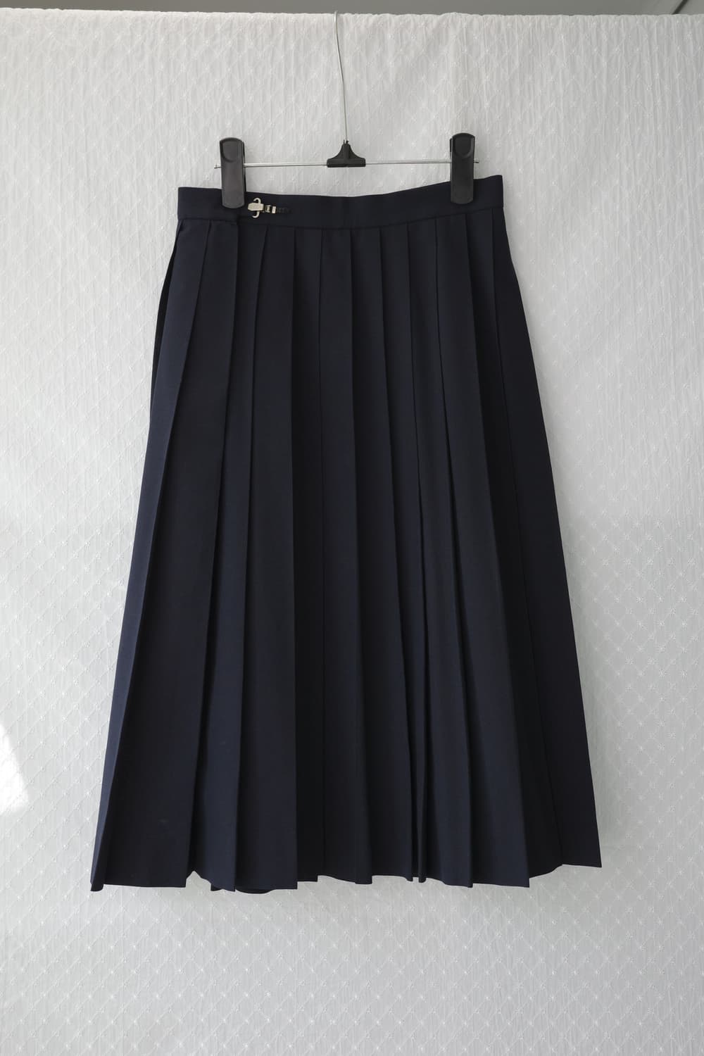 Pleated Navy skirt 상품이미지1