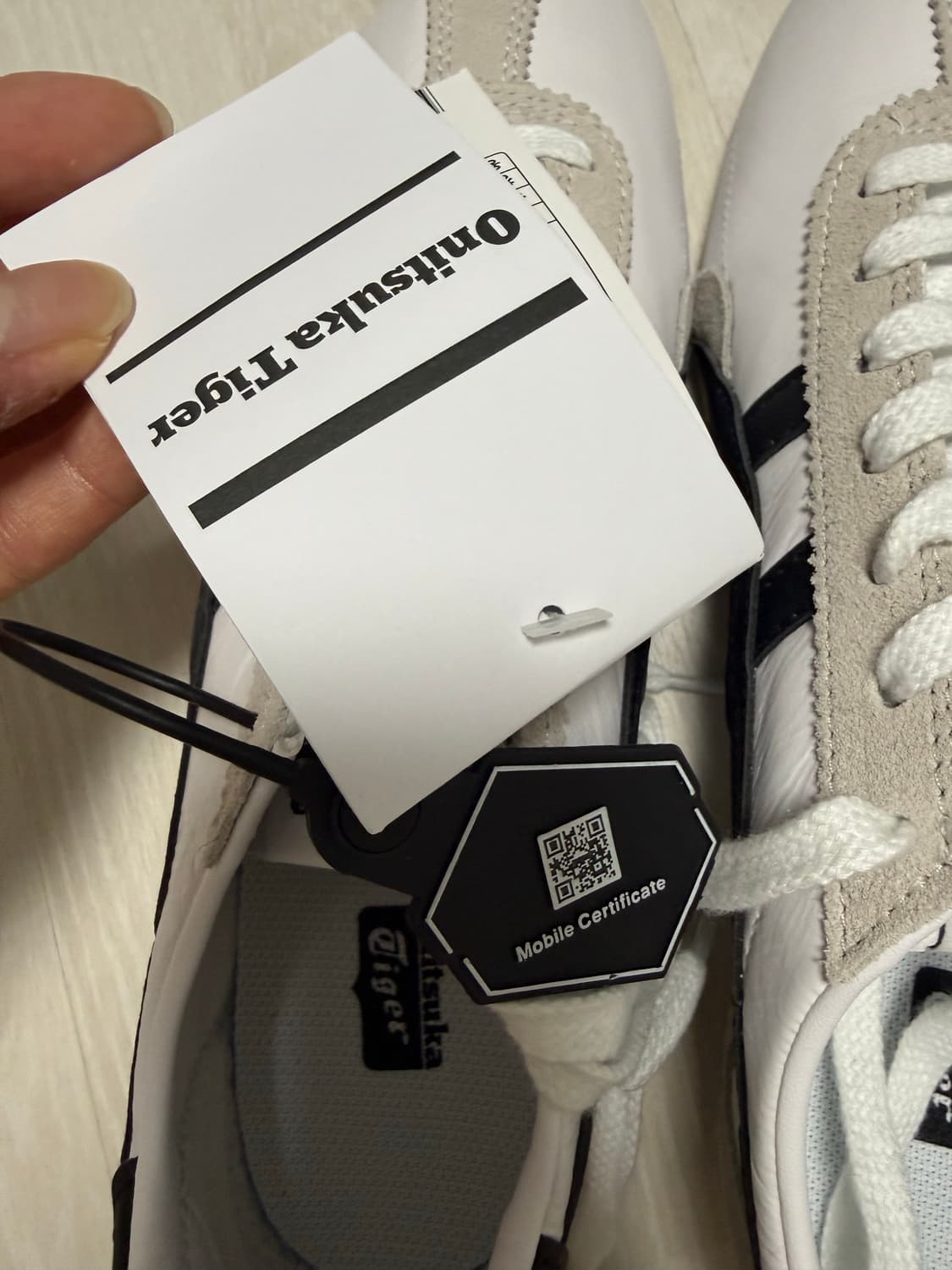 오니츠카카이거 블랙화이트 상품이미지3