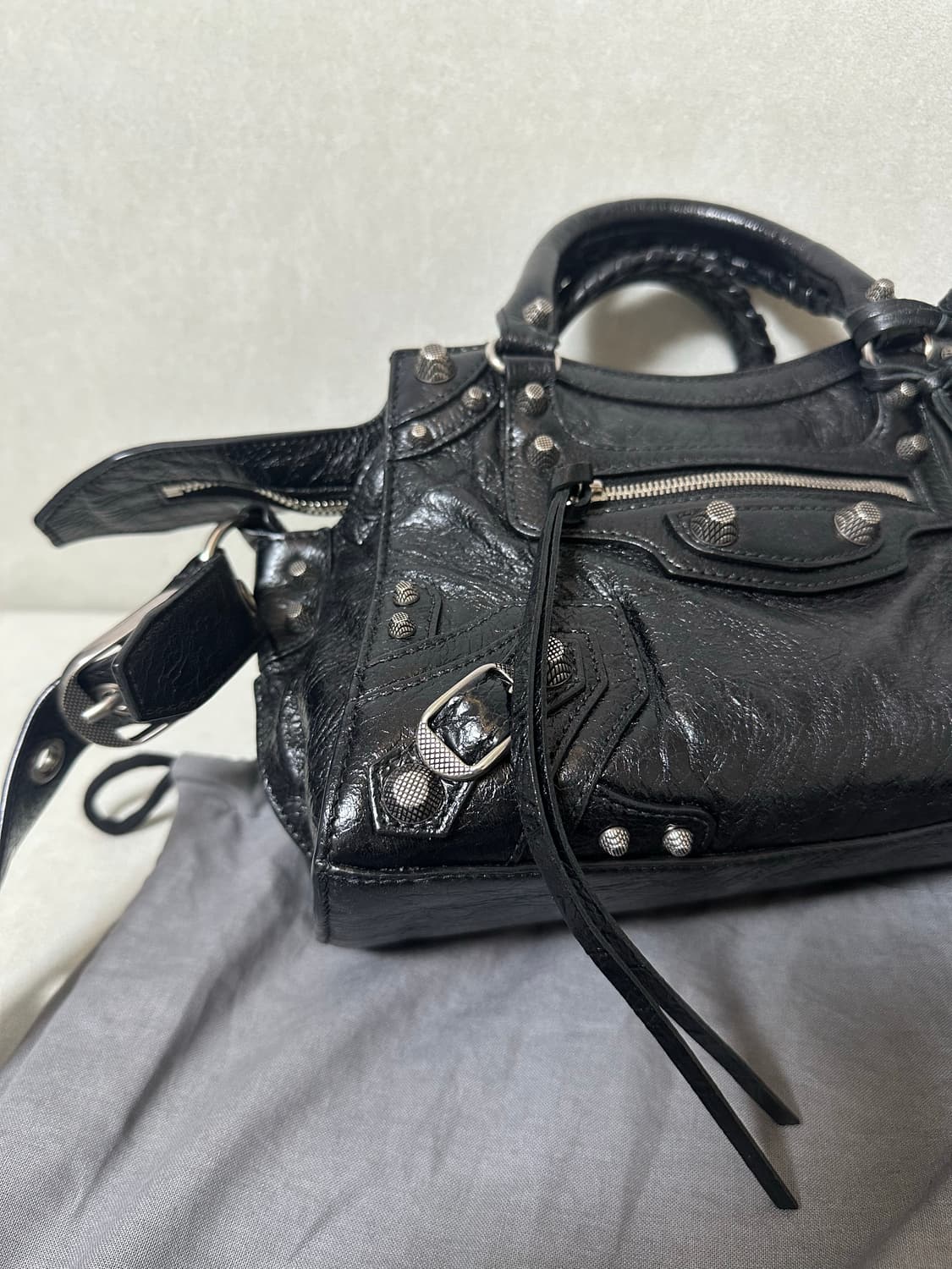 [A+ 정품] 발렌시아가 네오카골 블랙xs 상품이미지4