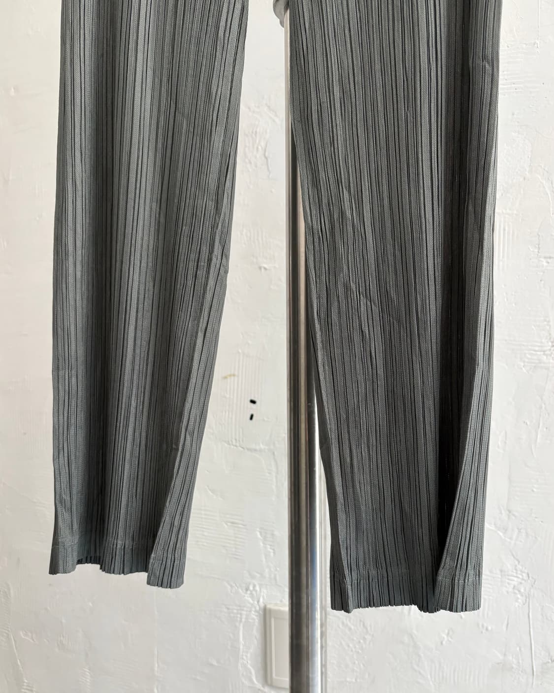 PLEATS PLEASE 플리츠플리즈 그레이 플리츠 팬츠 상품이미지8