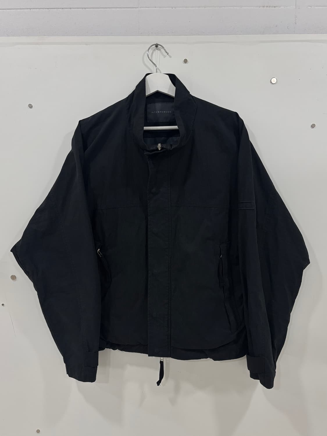 [XL] 인템포무드 CN 숏 피시테일 자켓 상품이미지1