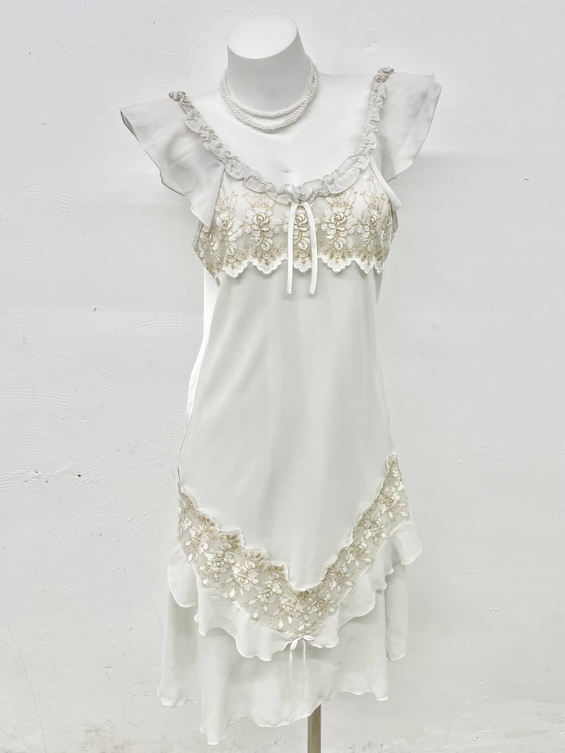 화이트페어리 레이스 프릴 슬립 상품이미지1