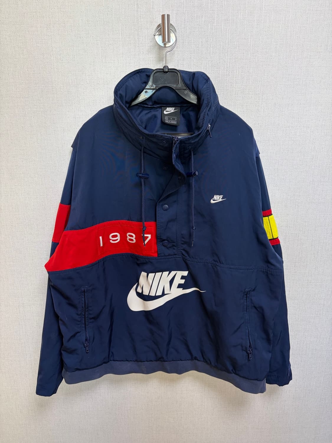 나이키 리이슈 우븐 아노락 상품이미지1