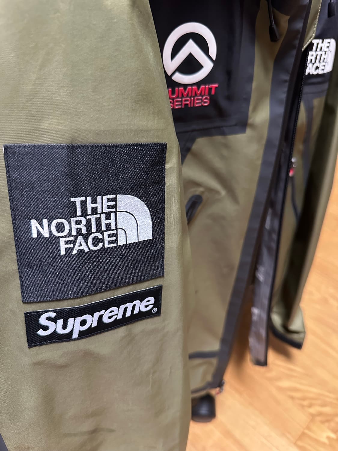 슈프림 노스페이스 올리브 M 상품이미지3