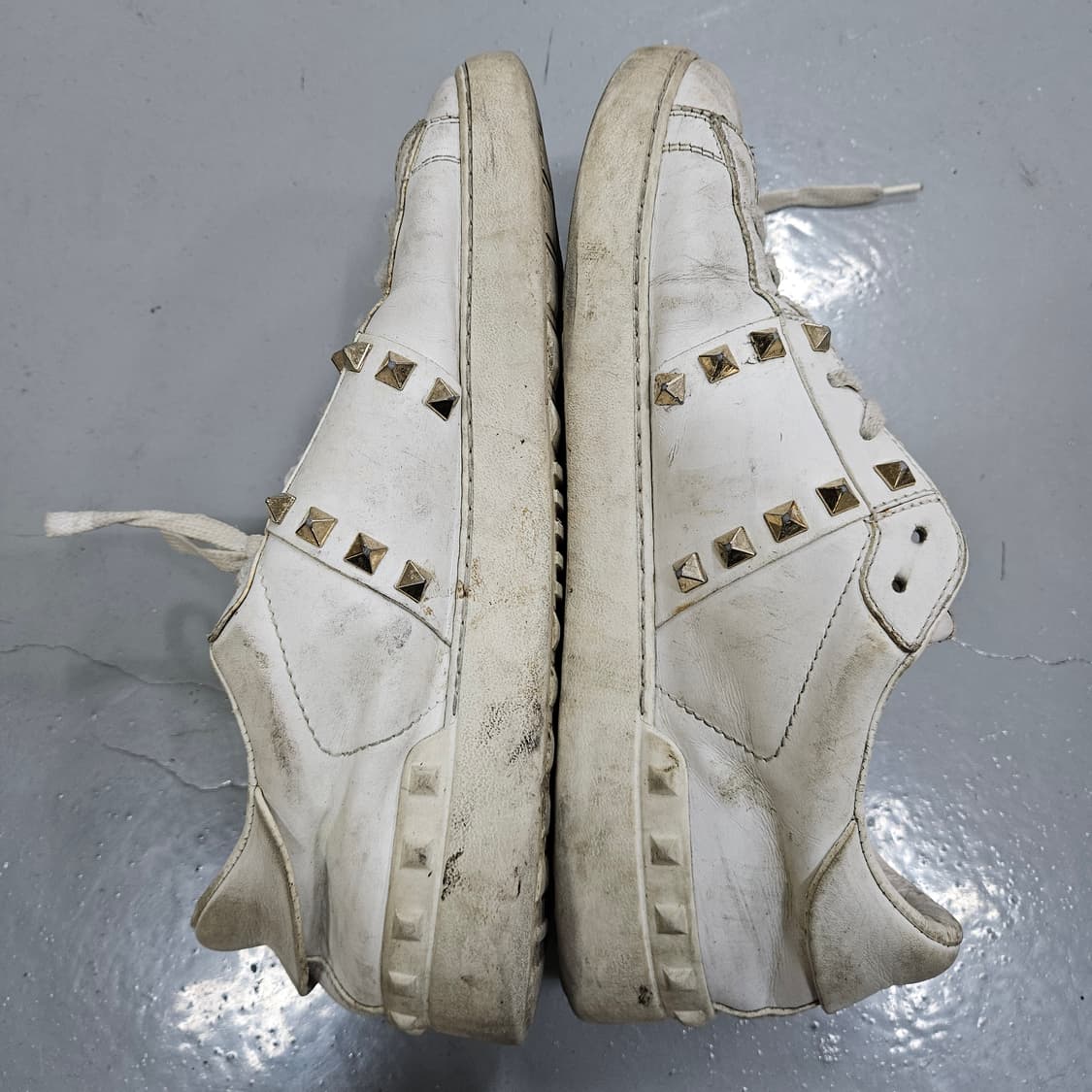 40 발렌티노 락스터드 스니커즈 0316Y 상품이미지7