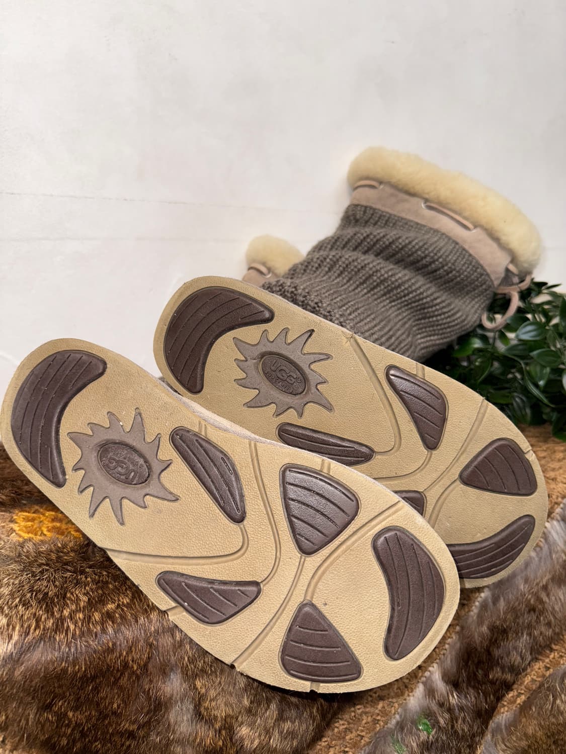 UGG ash beige suede knit long boots 상품이미지7