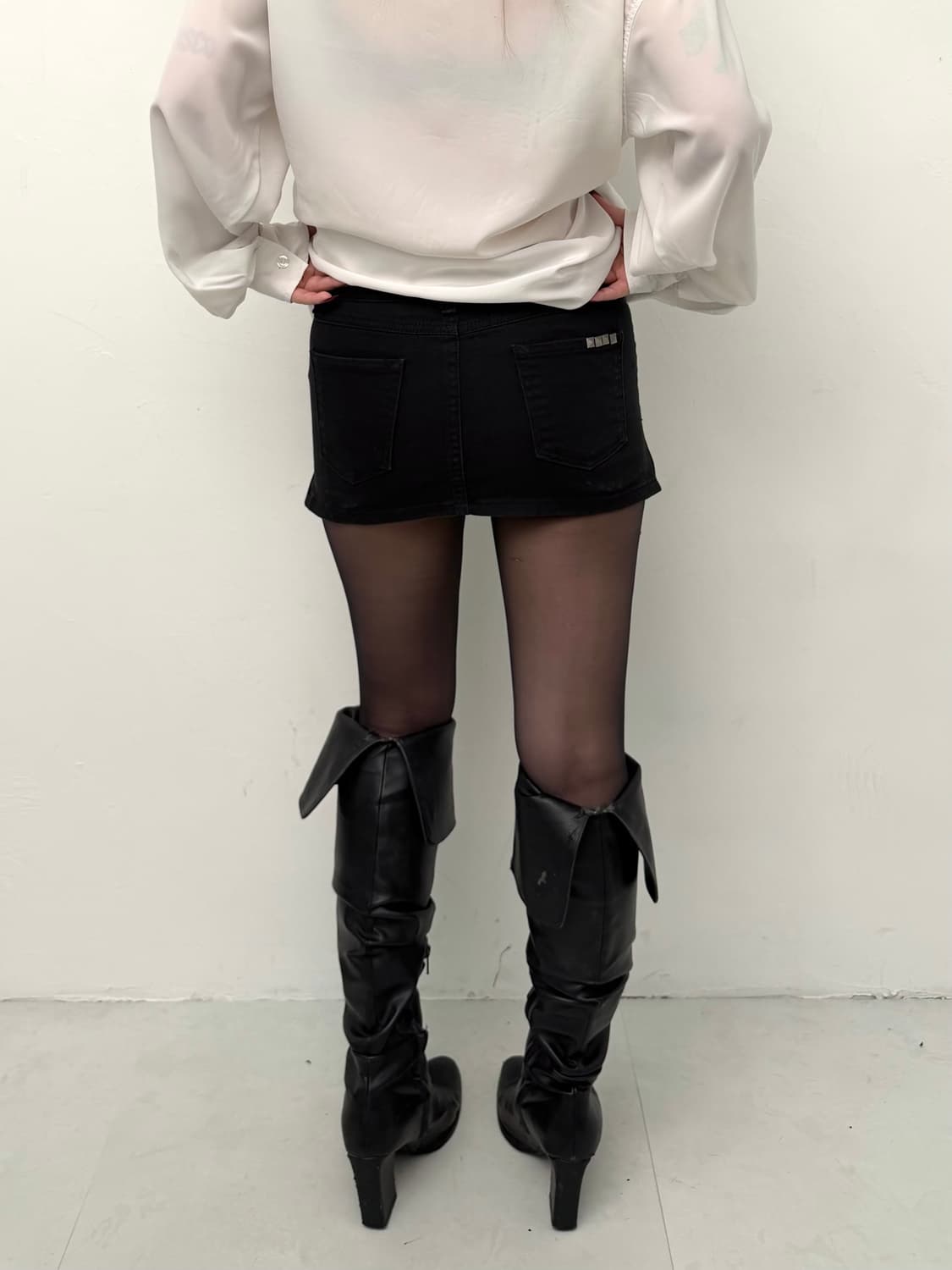 스터드 사이드 지퍼 미니 스커트 상품이미지3