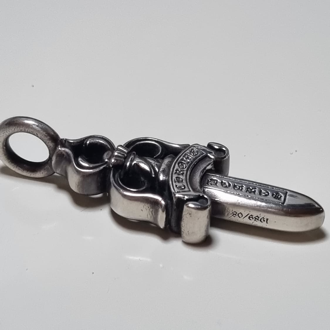 크롬하츠 더블대거 펜던트 상품이미지2