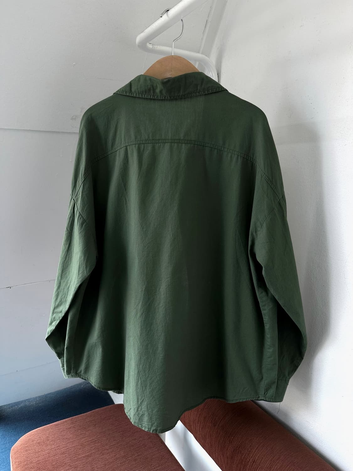 Light cotton wide silhouette work shirt 상품이미지4