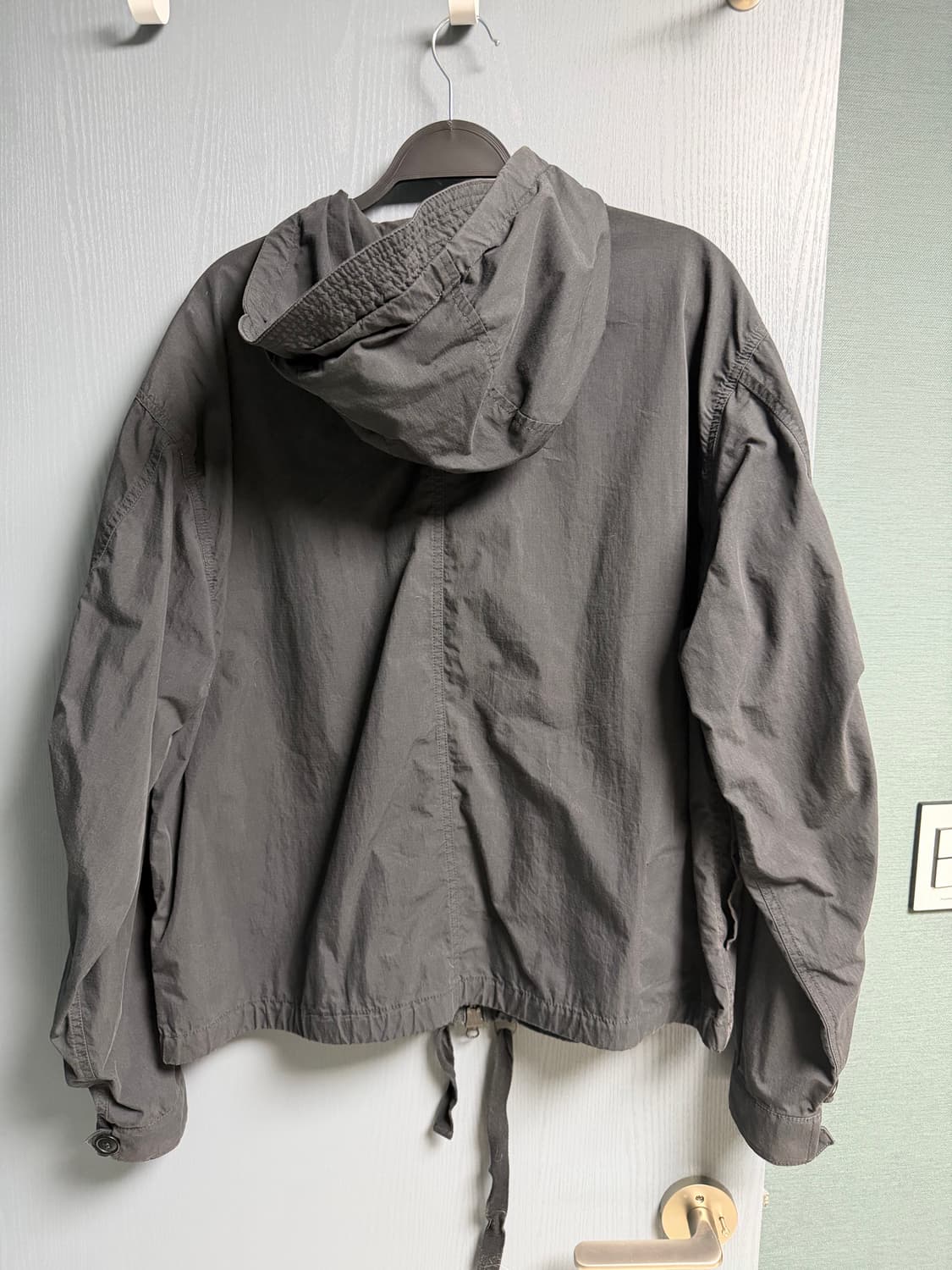 프리즘웍스 SMOCK HOODED PARKA _ BLACK 상품이미지3