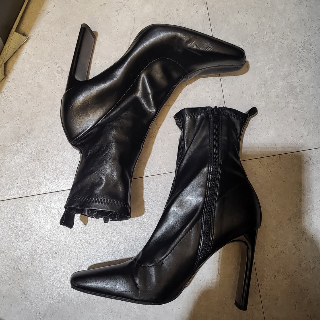 자라 블랙 앵클 부츠 힐 상품이미지2