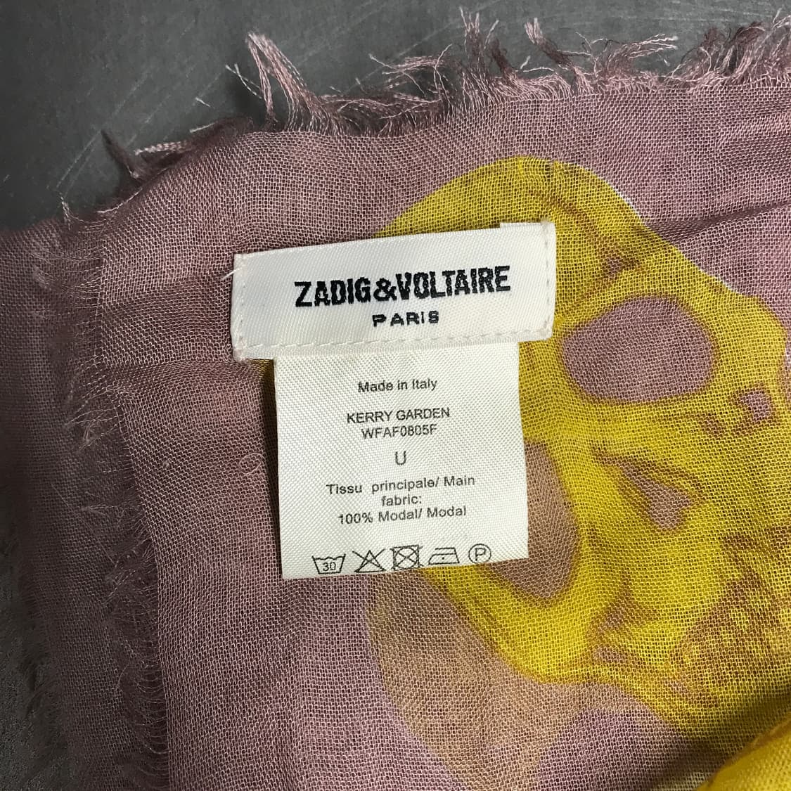 쟈딕앤볼테르 스컬 패턴 스카프 상품이미지5