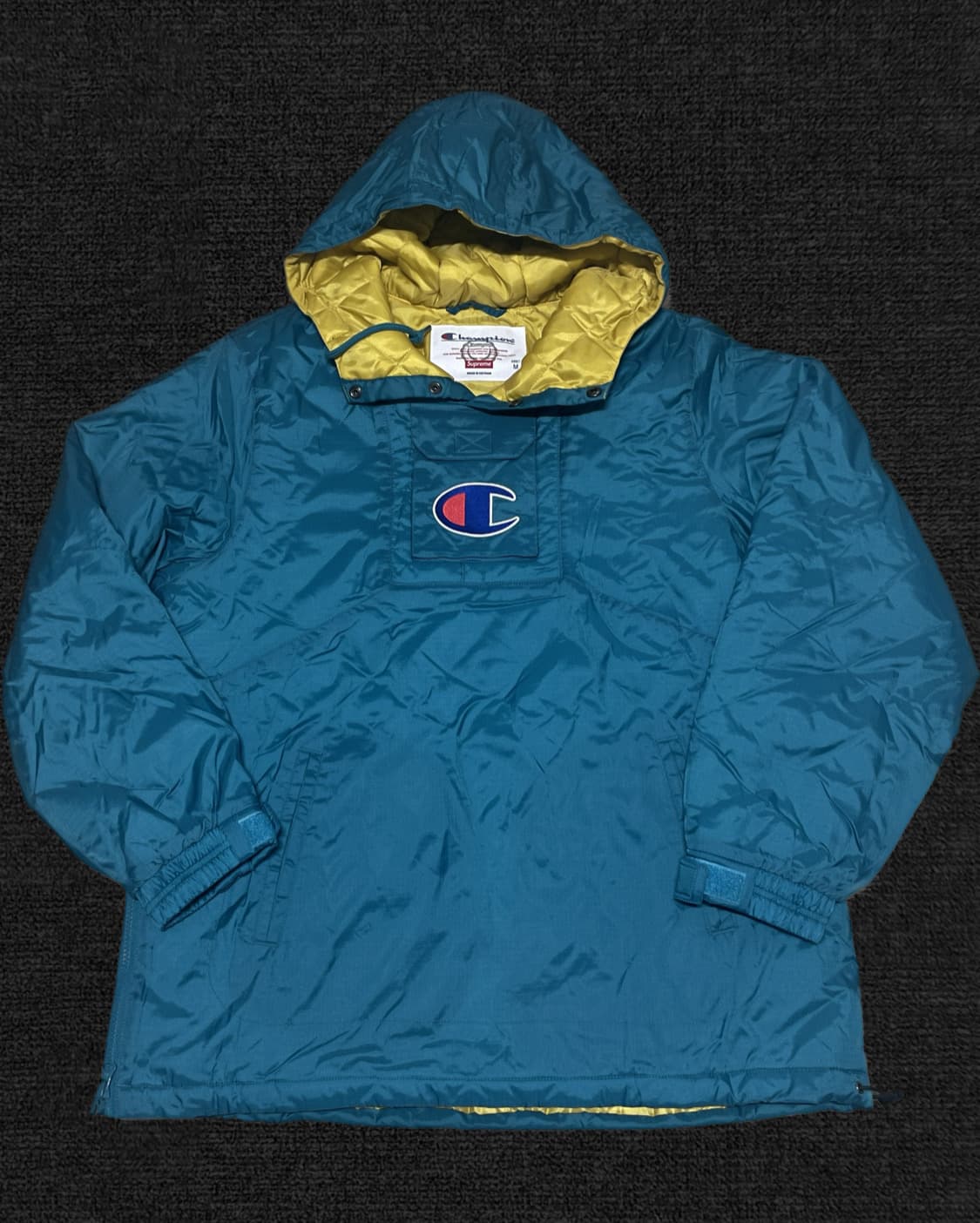 슈프림 x 챔피온 풀오버파카 상품이미지2