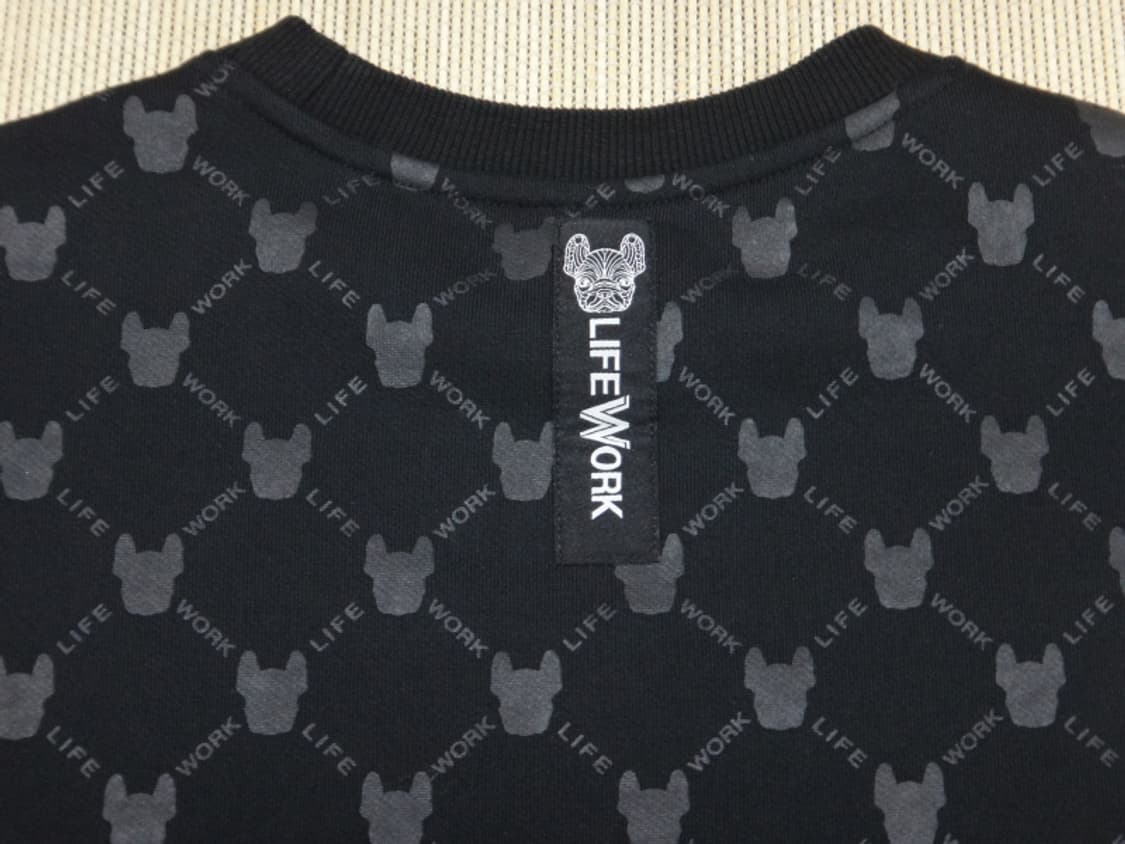 (XS) 라이프워크 모노그램 패턴 맨투맨 제트블랙 상품이미지6