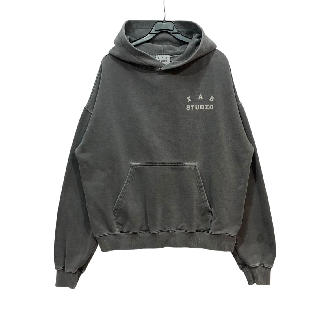 IAB Studio Logo Pullover Hoodie 상품이미지1