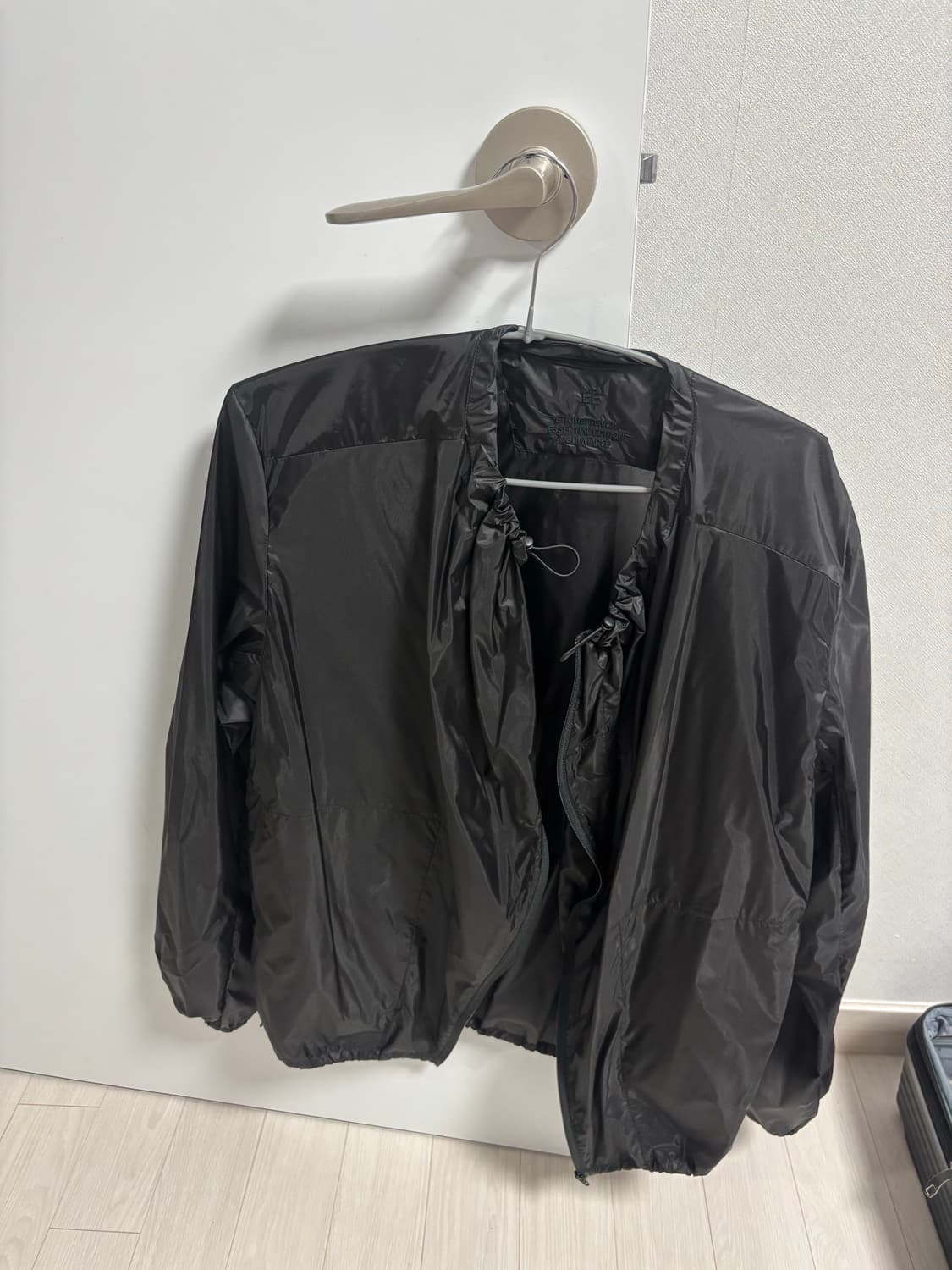 EE 나일론 윈드브레이커 상품이미지2