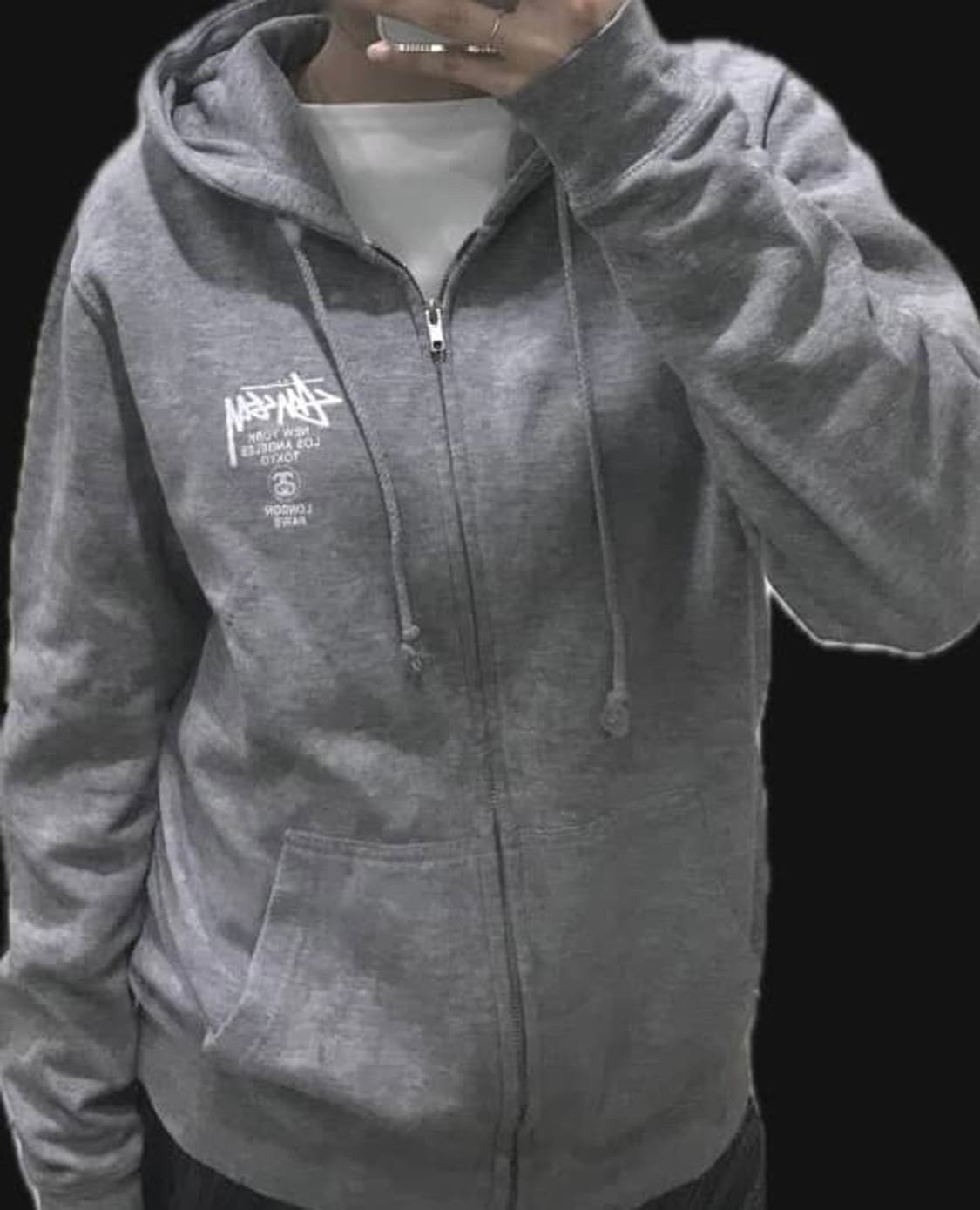 스투시 월드투어 후드집업 회색 상품이미지1