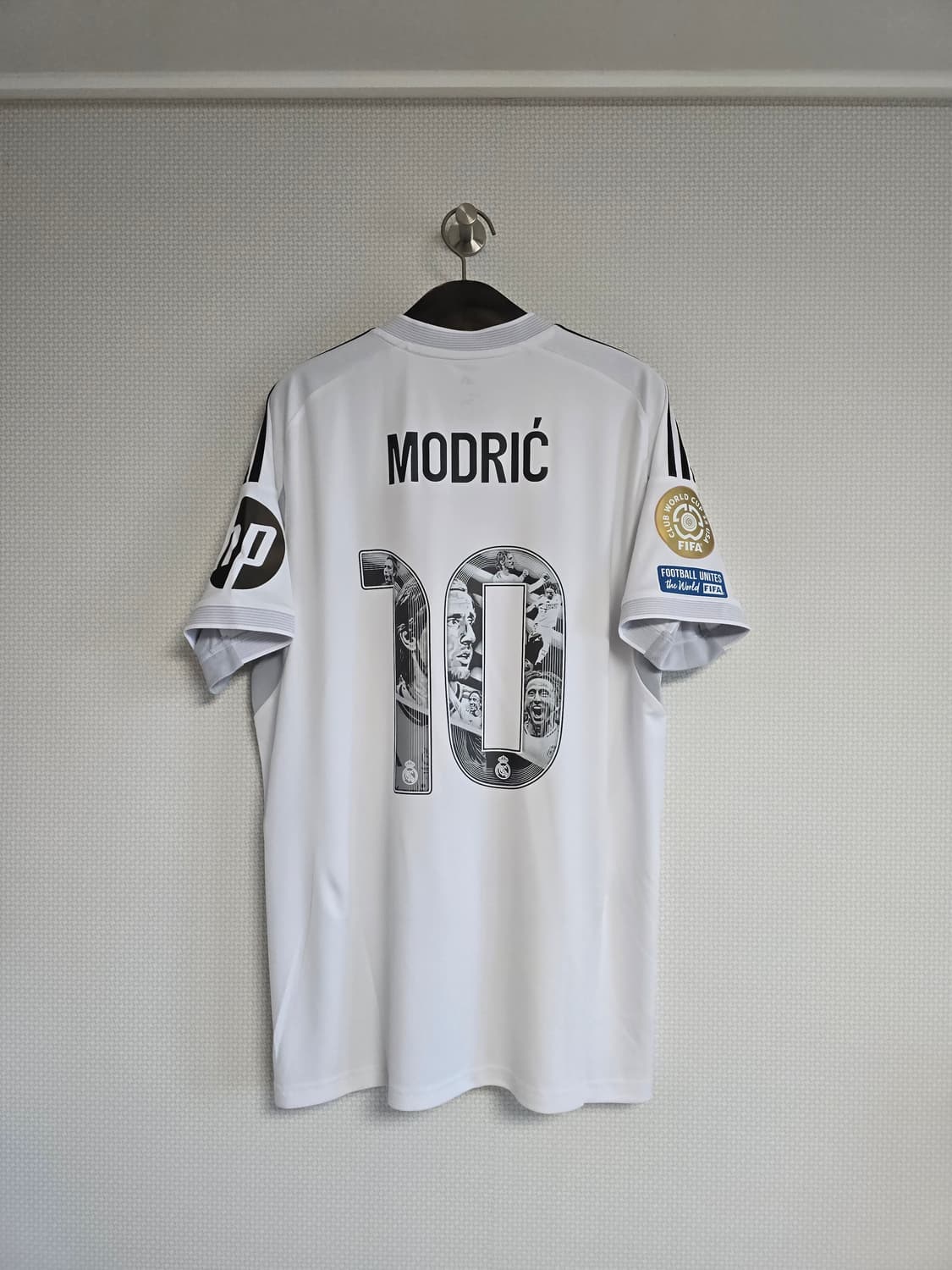 25-26 레알마드리드 홈 유니폼 루카 모드리치 스페셜 상품이미지1