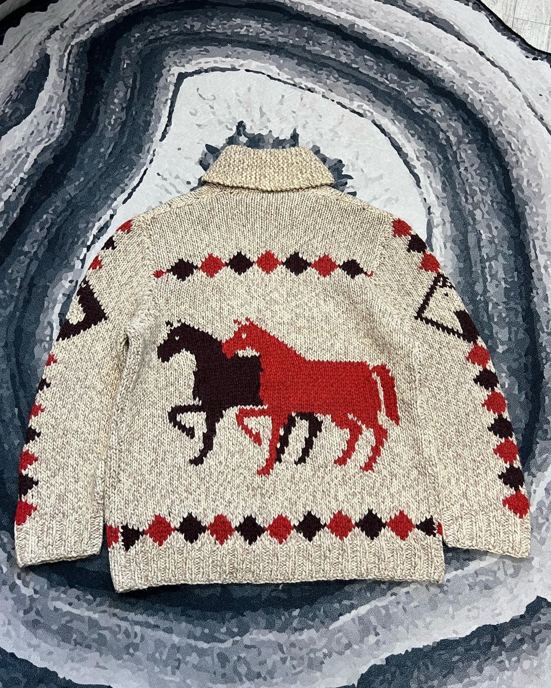 1960s CANADA HORSE COWICHAN 후루츠패밀리