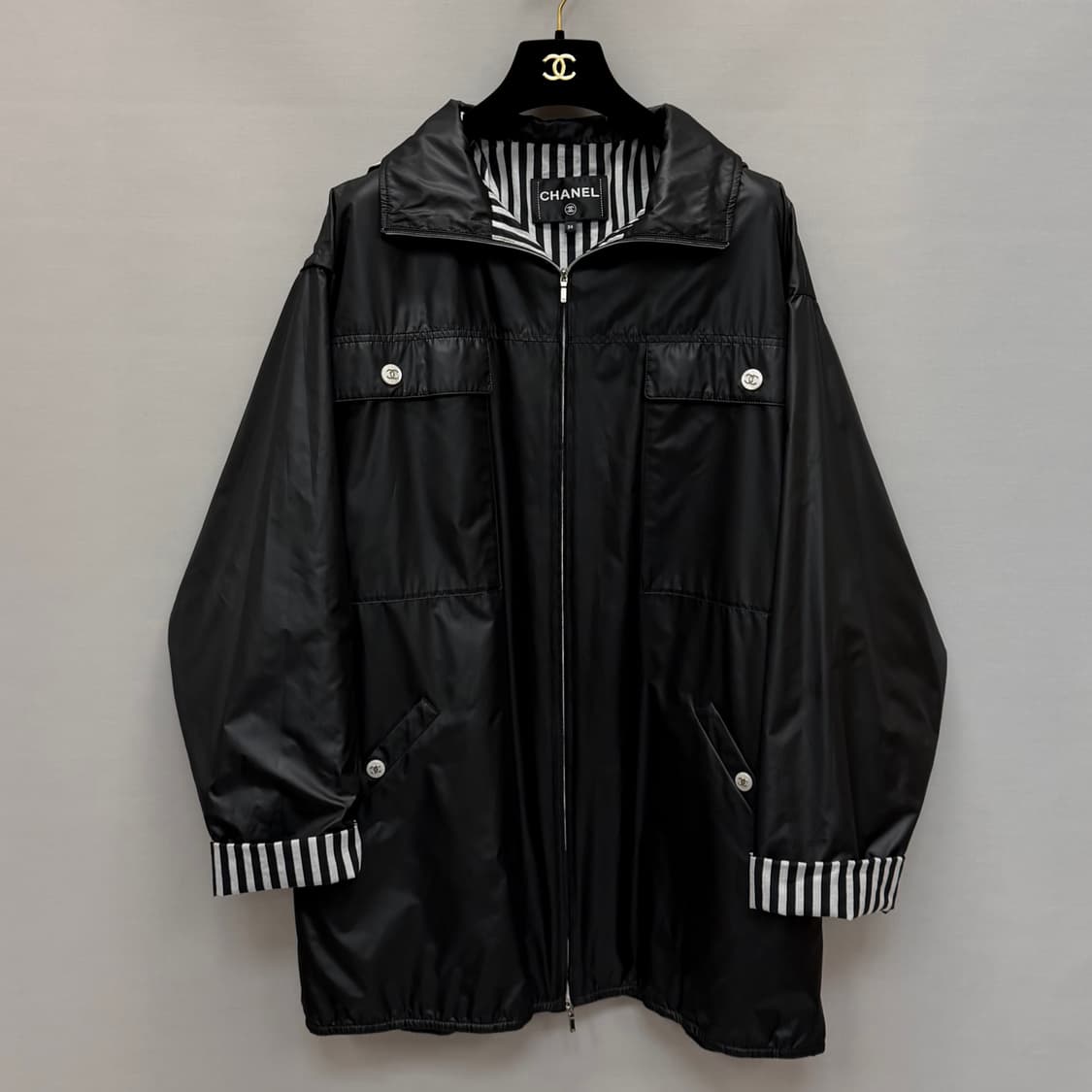 샤넬 블랙 나일론 코코 비치 쉘 파카 재킷( 여성 오버핏 ) 상품이미지1