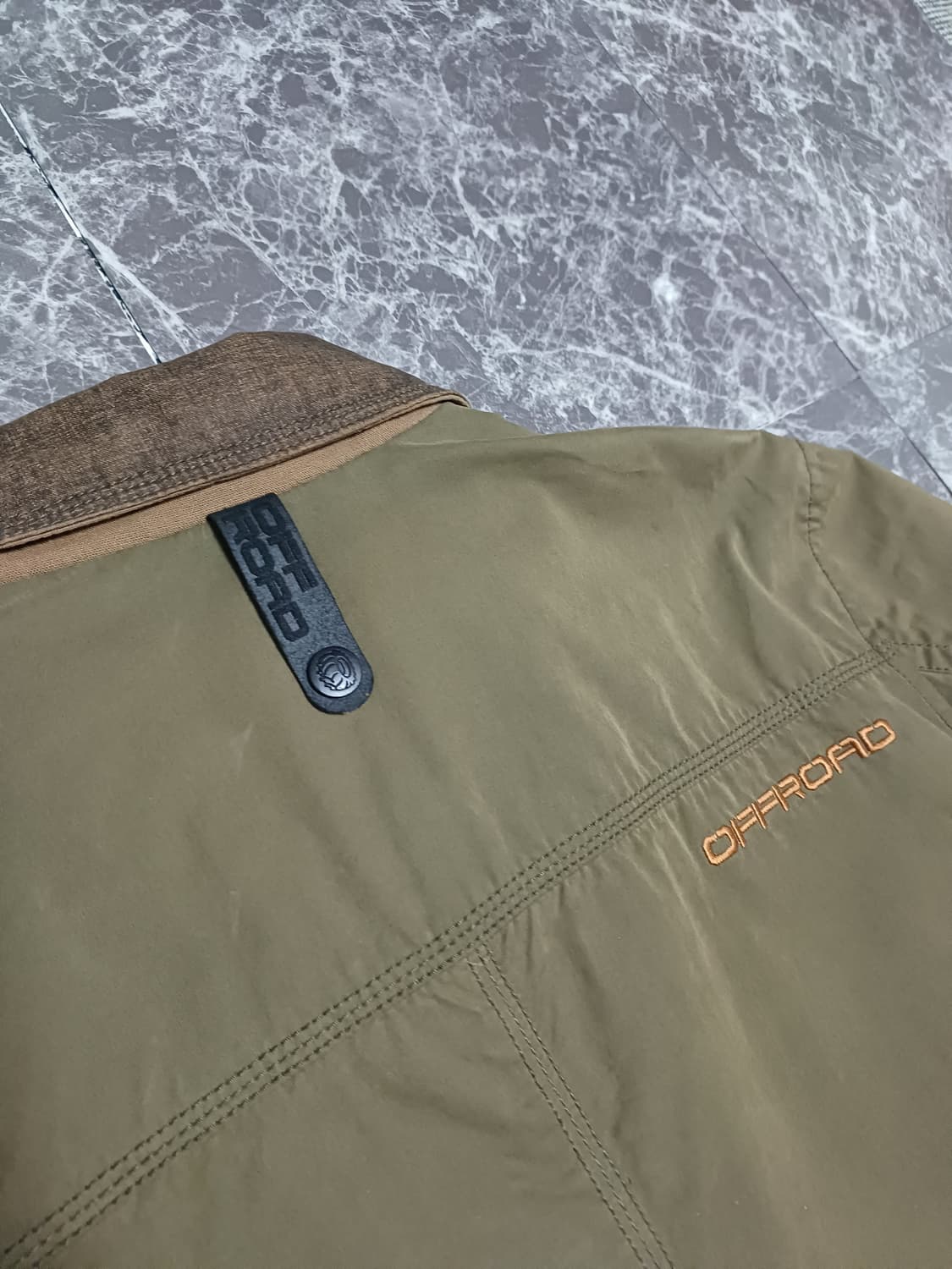 오프로드(OFFROAD) 브랜드 아웃도어 자켓  상품이미지7