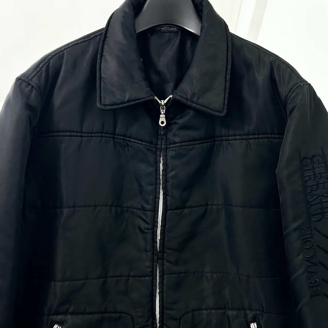 마리떼 프랑소와 저버 90s 사이드 로고 패디드 자켓 상품이미지7