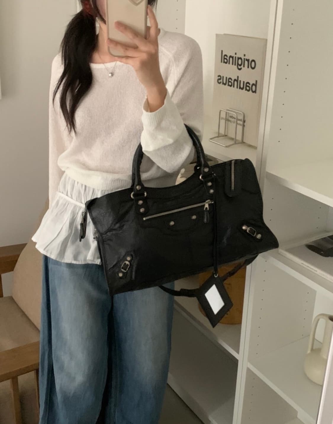 발렌시아가 라지 르시티백 상품이미지2