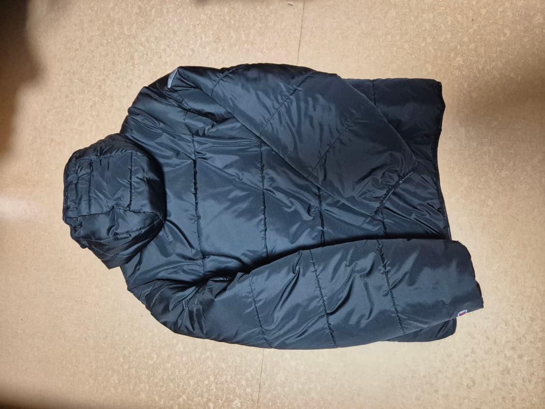 [US] Champion 스크립트 로고 PUFFER 패딩 (BLACK)  상품이미지2