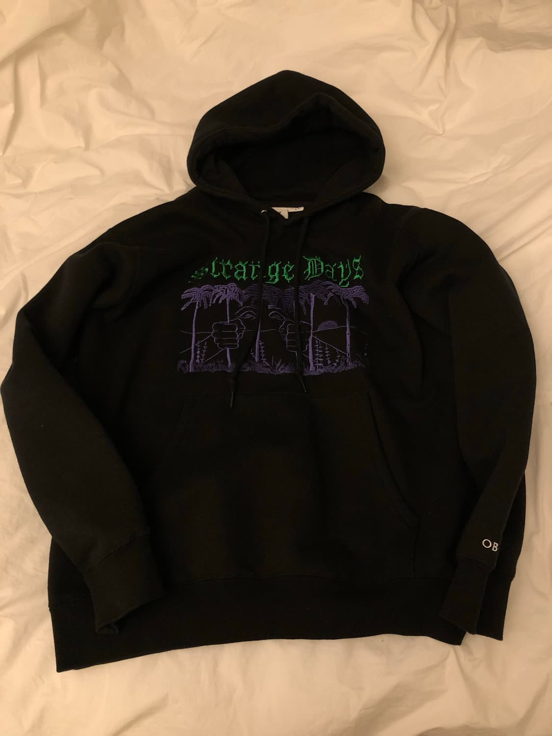 오베이 자수 후드티 (black,m size) 상품이미지1