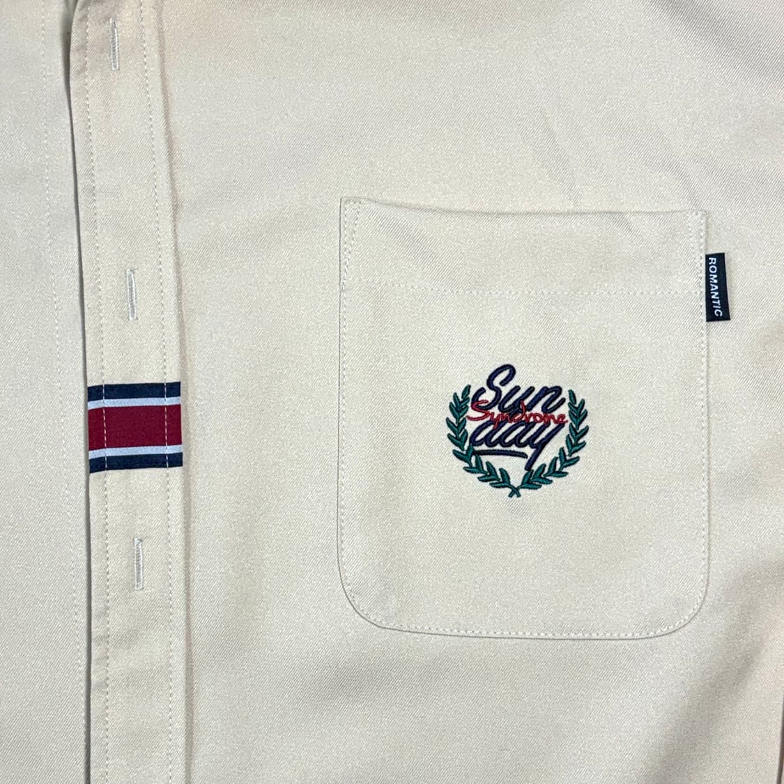 로맨틱 크라운 베이지 셔츠 L 상품이미지7