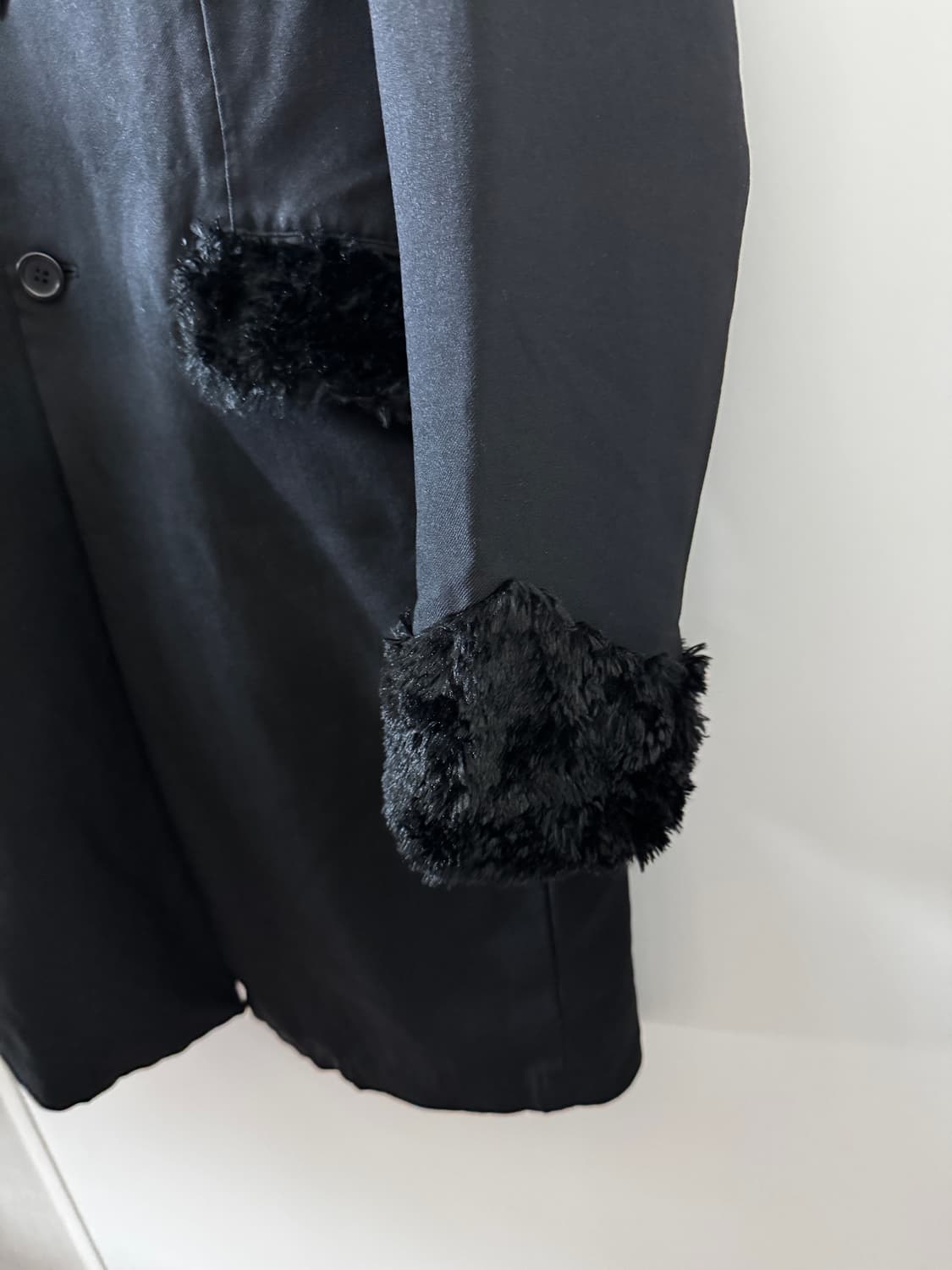 Comme des Garcons black fur coat 상품이미지4