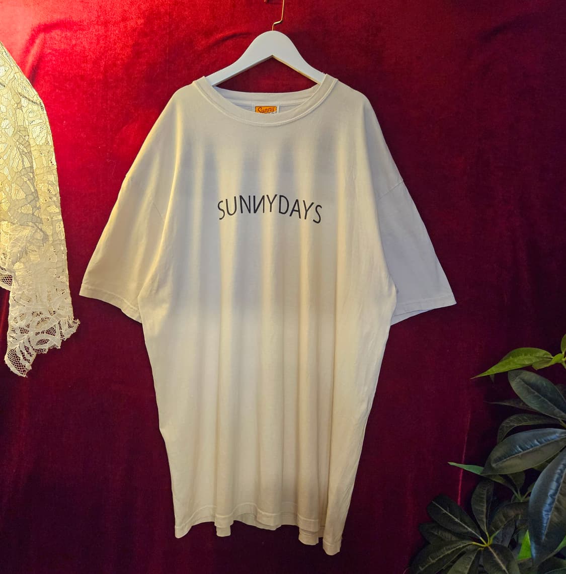 써니데이즈 빈티지 오버핏 센터로고 반팔 티셔츠 2XL size 상품이미지1