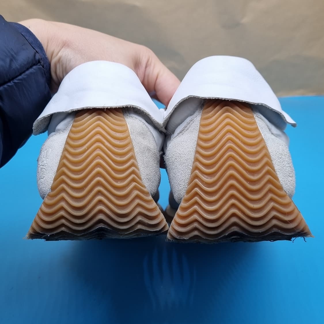 로에베 여성운동화235 상품이미지4