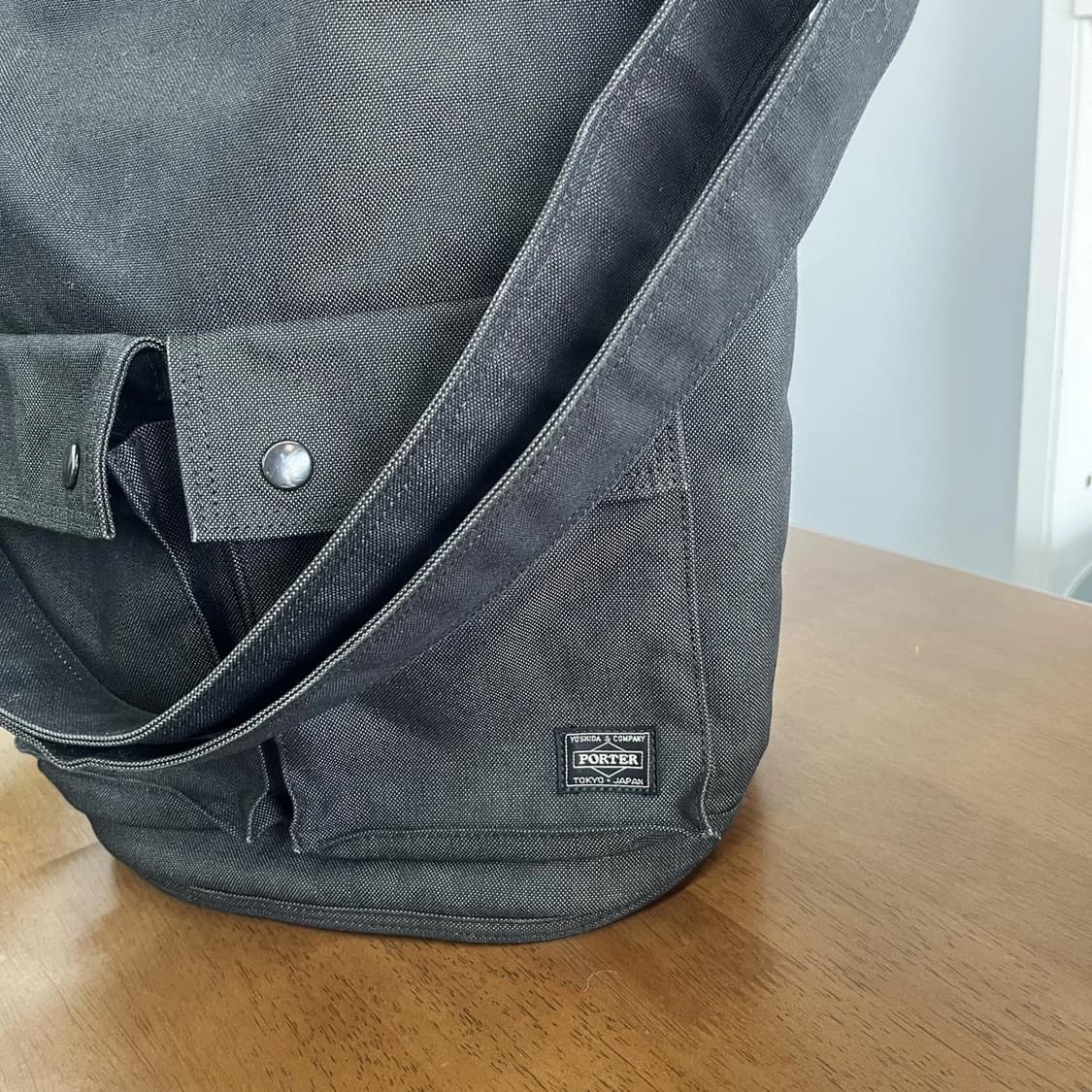 포터 스모키 투웨이 숄더백 블랙 데님 상품이미지2