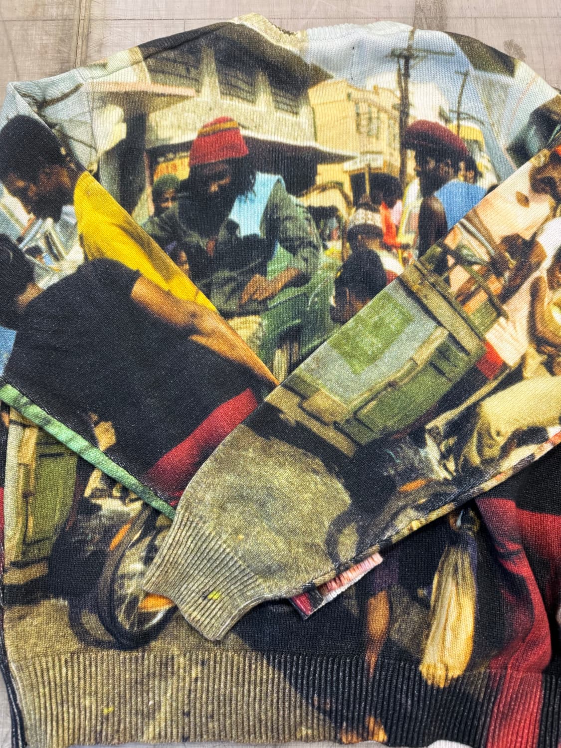 정품중고 스투시 피터 토쉬 스웨터 L 상품이미지4